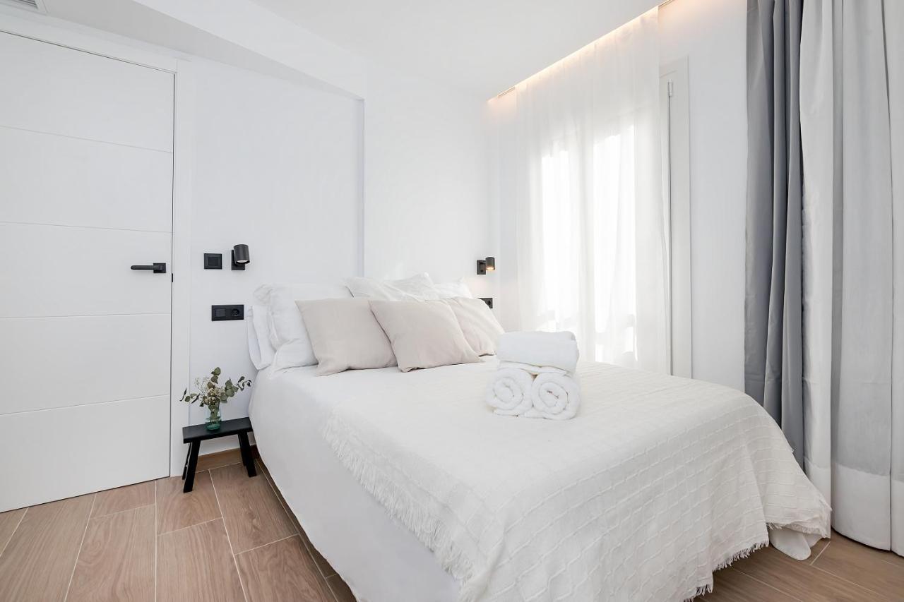 Amargura City Center Apartment Малага Экстерьер фото